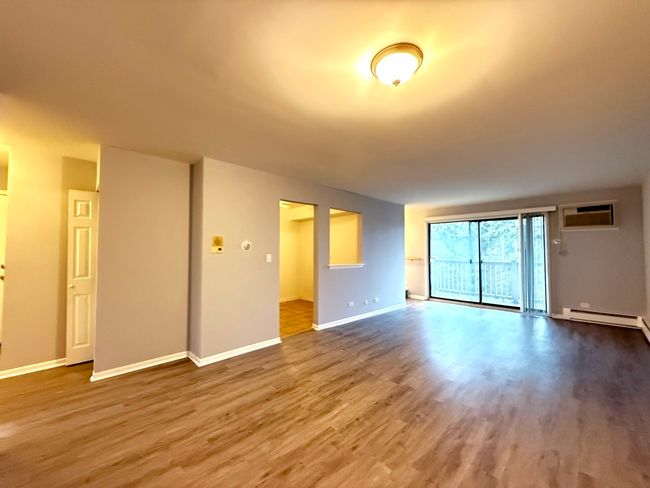 APT-17 - 153 Gregory St, Condo with 2 bedrooms, 2 bathrooms and 2 parking in Aurora IL | Image 4