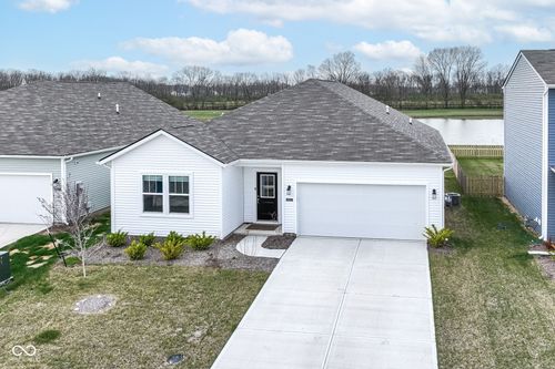 11653 Melnick Ln, Indianapolis, IN, 46235-8230 | Card Image