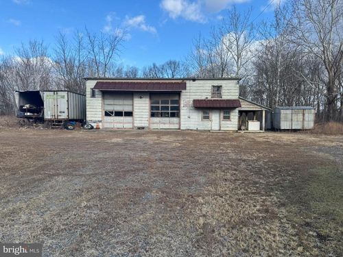 85 Tuscarora Pike, HEDGESVILLE, WV, 25427-6547 | Card Image