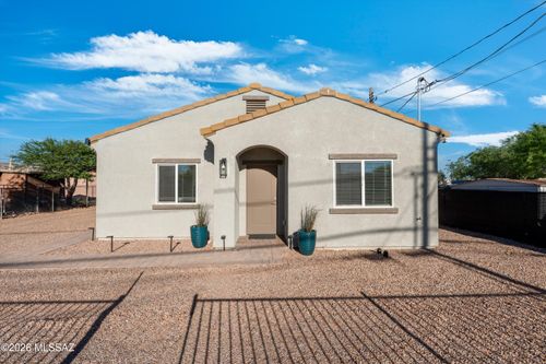 1006 S 3rd Ave, Tucson, AZ, 85701-3205 | Card Image