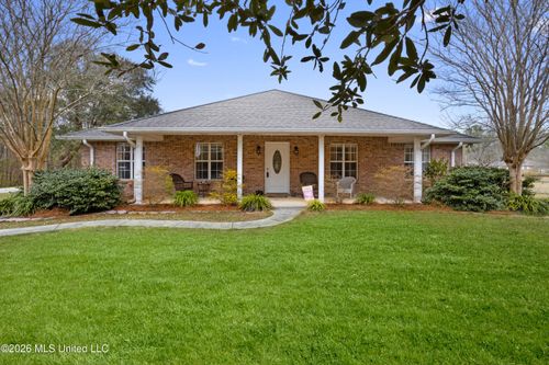 2088 Scianna Ln, Bay Saint Louis, MS, 39520-1653 | Card Image