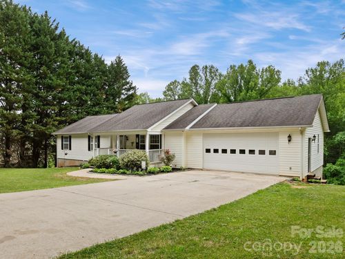 38 Brown Lynch Rd, Candler, NC, 28715-9273 | Card Image