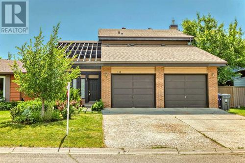 111 Deercross Rd Se, Calgary, AB, T2J6B9 | Card Image