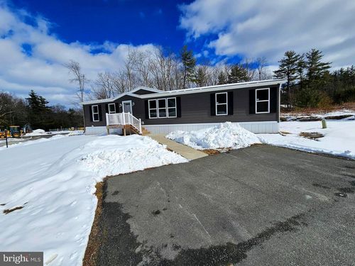 99 Angel Dr, NEW RINGGOLD, PA, 17960-9495 | Card Image