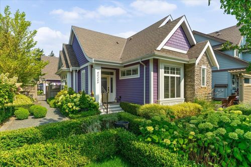 45299 Chehalis Dr, Chilliwack, BC, V2R0S3 | Card Image