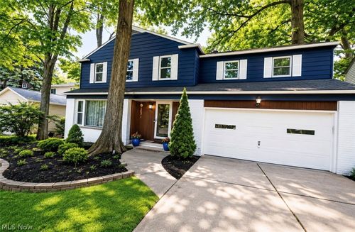 1967 Temblethurst Rd, South Euclid, OH, 44121-3715 | Card Image