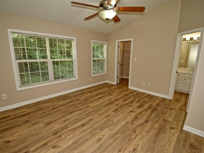 Photo #11 | Image 11