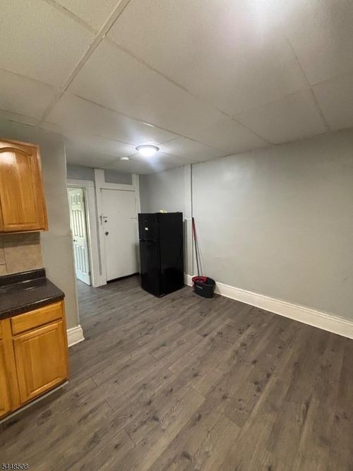 4-1023 Clinton Ave, Irvington, NJ, 07111-3533 | Card Image