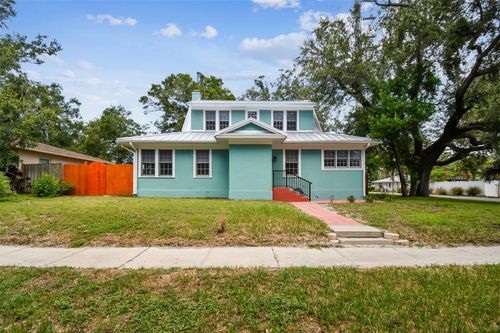 758 Wood St, DUNEDIN, FL, 34698-7135 | Card Image