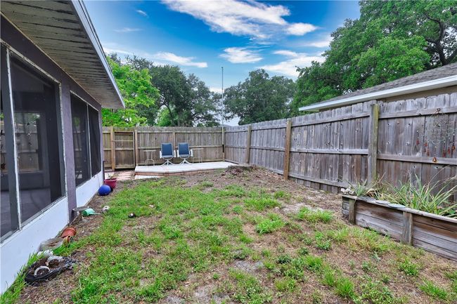 686 Joy St, House other with 3 bedrooms, 2 bathrooms and null parking in SEBASTIAN FL | Image 17