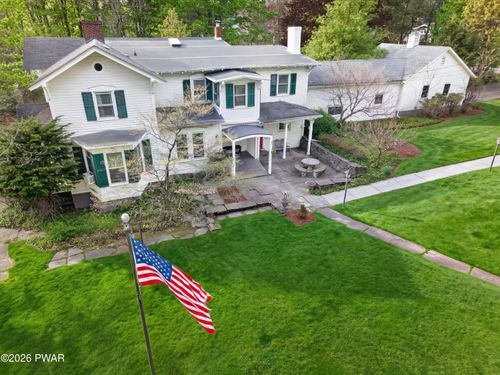 219 Hudson St, Hawley, PA, 18428-1111 | Card Image