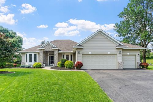 3114 Canyon Cir, Chaska, MN, 55318-1982 | Card Image