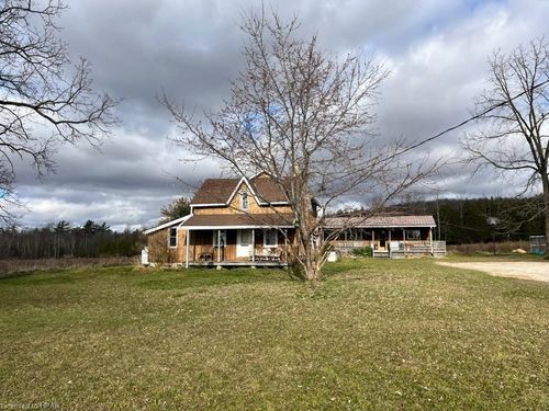 37822 Nile Rd, Auburn, ON, N0M1E0 | Card Image