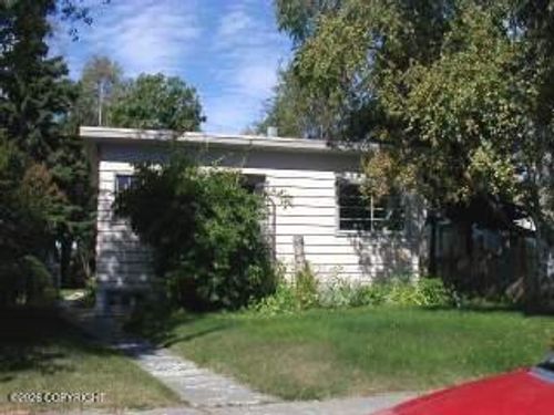 1237 W 11th Ave, Anchorage, AK, 99501-4244 | Card Image