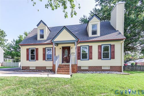 8000 Galaxie Cir, Henrico, VA, 23228-3717 | Card Image