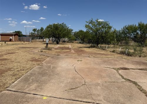 3993 Deer Run Dr, Abilene, TX, 79601-8801 | Card Image