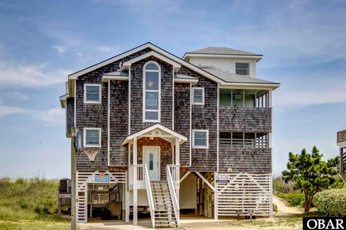 41107 Ocean View Dr, Avon, NC, 27915-1353 | Card Image