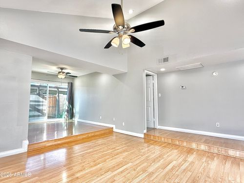 c-924 S Casitas Dr, Tempe, AZ, 85281-4223 | Card Image