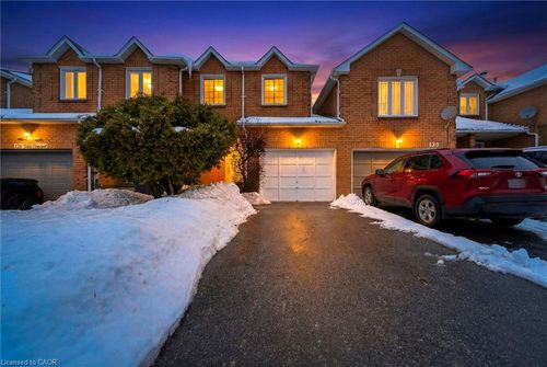 128 Toba Crescent, Brampton, ON, L6Z4R9 | Card Image
