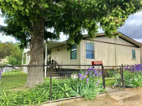 415 Sunny Dr, Electric City, WA, 99123-5171 | Card Image