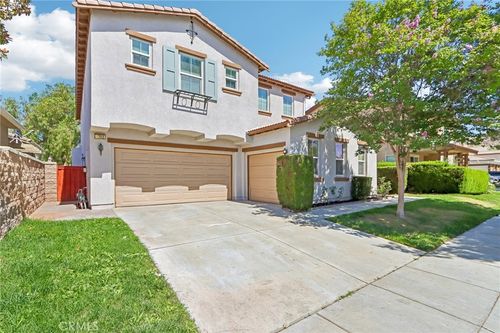 1702 Gazebo Ln, Hemet, CA, 92545-8743 | Card Image