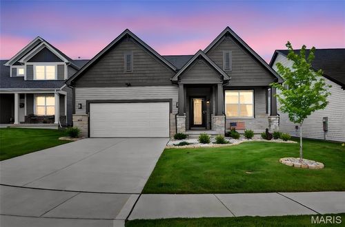 204 Randlin Dr, Lake St Louis, MO, 63367-6467 | Card Image