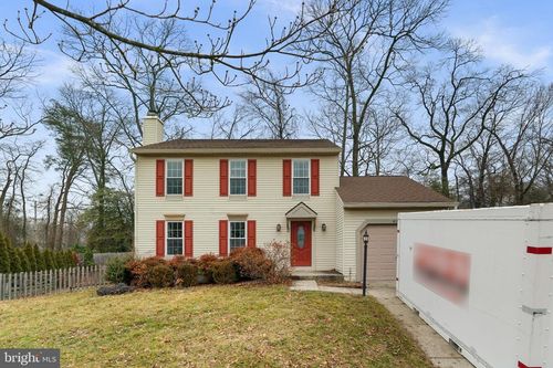 8201 Wapati Ct, Pasadena, MD, 21122-6820 | Card Image