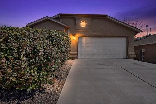10811 Roan Ave Sw, Albuquerque, NM, 87121-9497 | Card Image