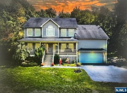332 Lake Wallkill Rd, Sussex, NJ, 07461-4615 | Card Image