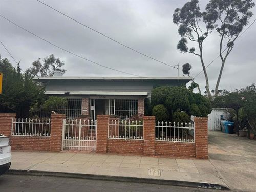 1736 Washington Pl, San Diego, CA, 92103 | Card Image