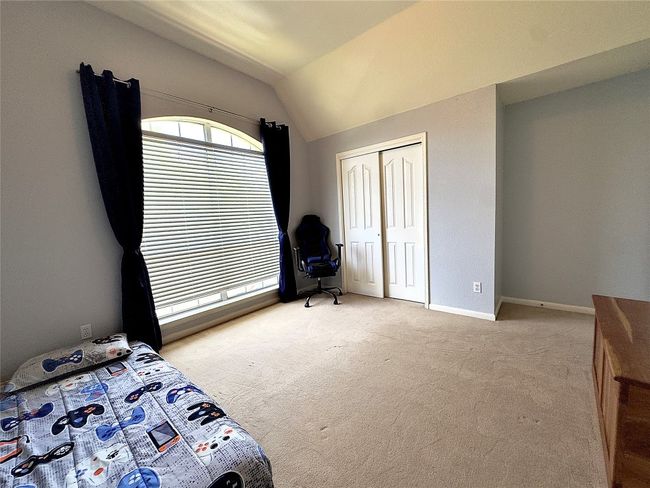 404 Autumn Trl, House other with 5 bedrooms, 3 bathrooms and 4 parking in Georgetown TX | Image 18