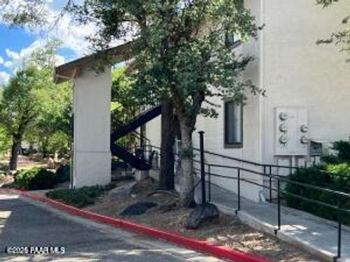 a2-333 W Aubrey St, Prescott, AZ, 86303-4279 | Card Image