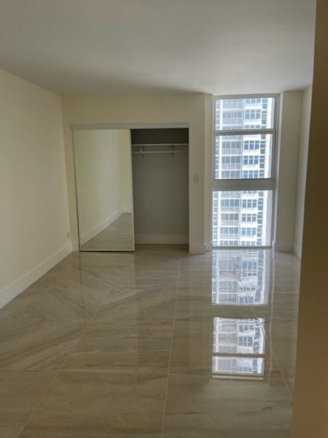 2nd bedroom | Image 26