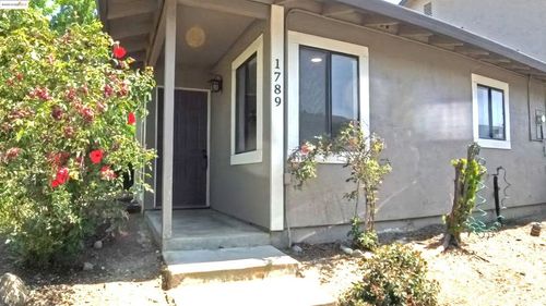 1789 Paseo Laguna Seco, Livermore, CA, 94551-1683 | Card Image