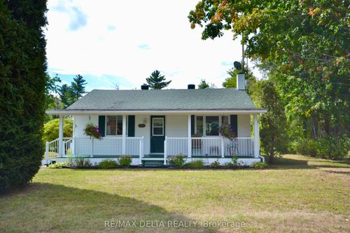 813 County Rd 19, Curran, ON, K0B1C0 | Card Image