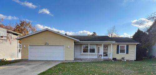 2072 Oak Hollow Dr, Jenison, MI, 49428-7737 | Card Image