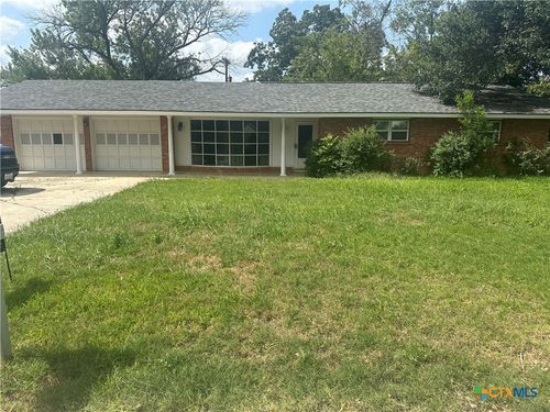 1302 E Canary Ln. Street, Seguin, TX, 78155 | Card Image