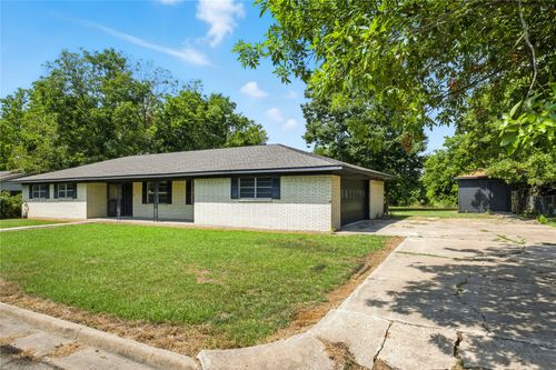 115 Horseshoe Dr, Cooper, TX, 75432-2303 | Card Image
