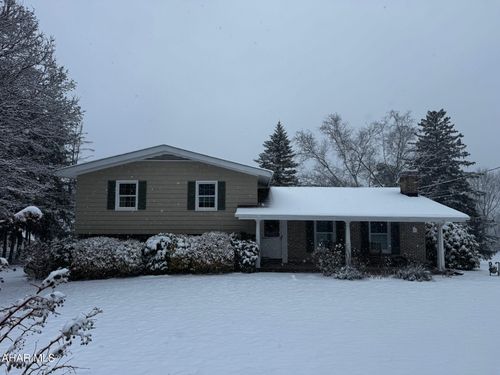 16 Elm St, Hollidaysburg, PA, 16648-2906 | Card Image