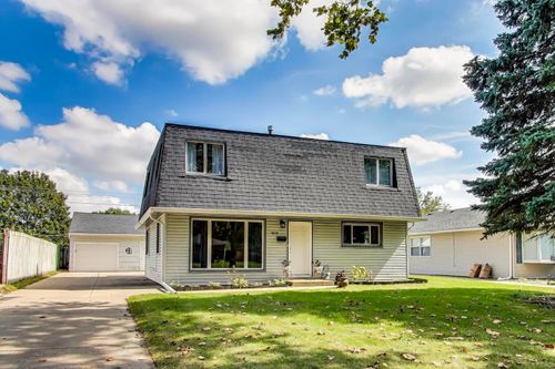 3600 Owl Dr, Rolling Meadows, IL, 60008-2504 | Card Image