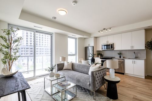 405-335 Wheat Boom Dr, Oakville, ON, L6H7X4 | Card Image