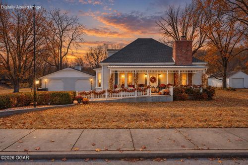 436 Oneida St, Seneca, MO, 64865-9481 | Card Image