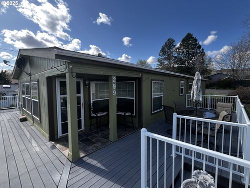 299 4th St, Maupin, OR, 97037-9234 | Card Image