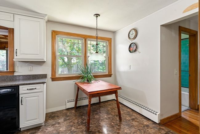 16 Sheldon Ave, House other with 3 bedrooms, 2 bathrooms and 2 parking in Easthampton MA | Image 18