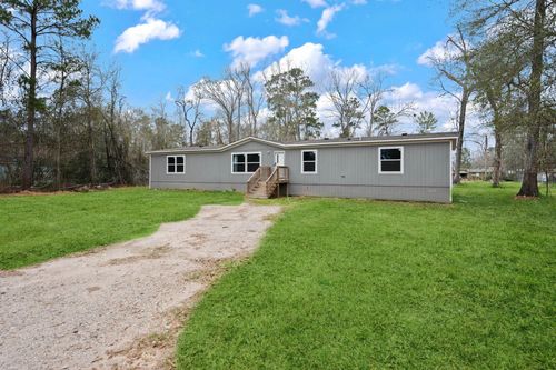 19205 Deer Glen Dr, Conroe, TX, 77302-6318 | Card Image