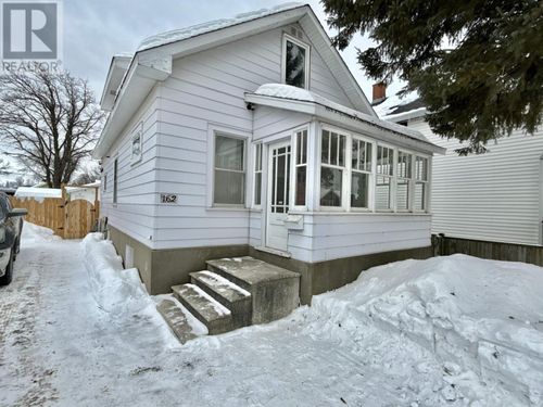 162 Brock St E, Thunder Bay, ON, P7E4H2 | Card Image