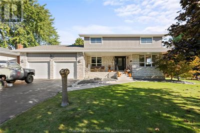 29 Balmoral Pl, House other with 5 bedrooms, 2 bathrooms and null parking in Wallaceburg ON | Image 1