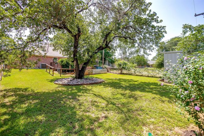 160 Mountain View Dr, House other with 3 bedrooms, 2 bathrooms and null parking in Azle TX | Image 37