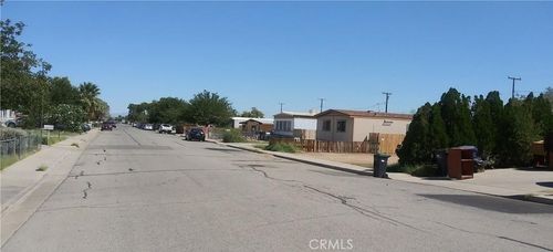 835 W Reeves Ave, Ridgecrest, CA, 93555-2436 | Card Image