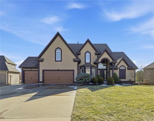 6505 Spruce Ave, Kansas City, MO, 64119-5307 | Card Image